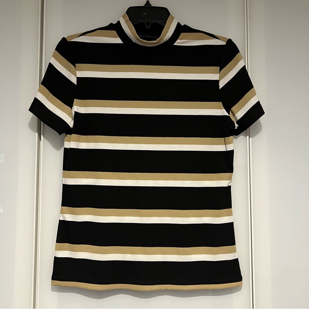 FREE 🖤 NWOT Sanctuary Striped Mock Neck Ribbed Shirt